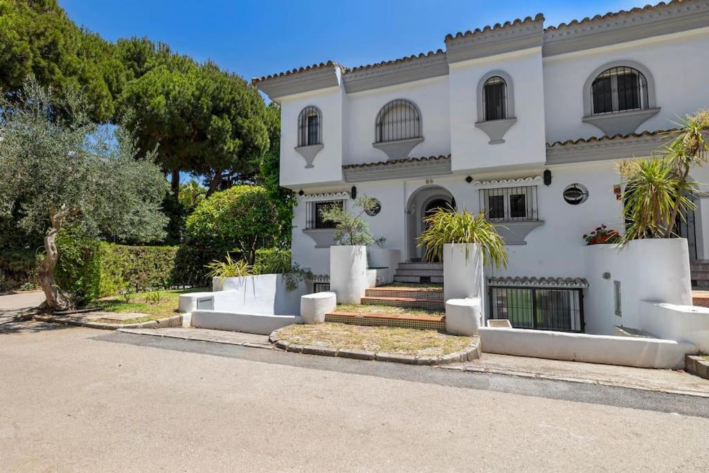 Holiday home Marbella, Close To The Beach, Shared Pool, 5 Bedrooms